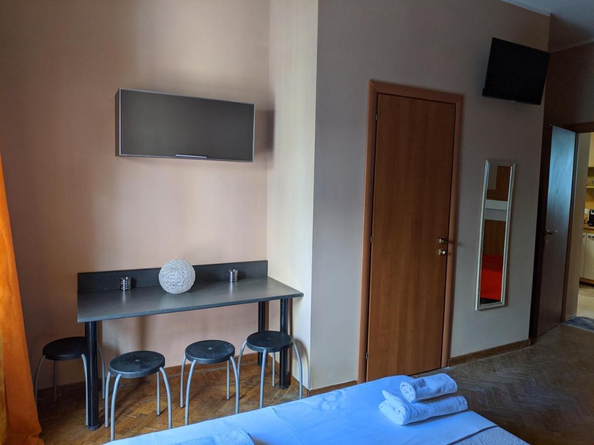 B&B Gina Trastevere Рим Экстерьер фото