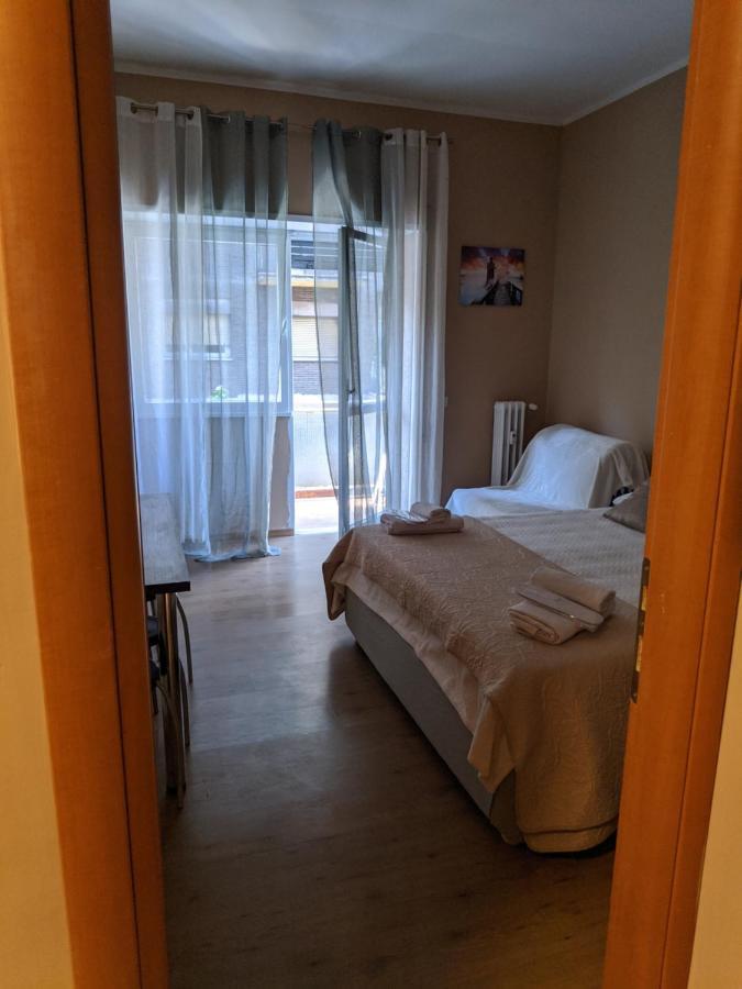 B&B Gina Trastevere Рим Экстерьер фото