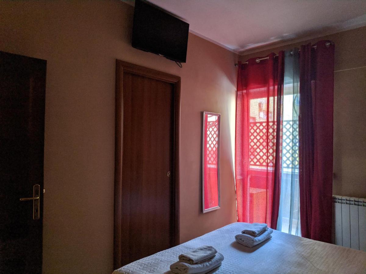 B&B Gina Trastevere Рим Экстерьер фото