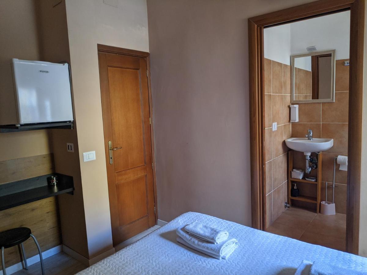 B&B Gina Trastevere Рим Экстерьер фото